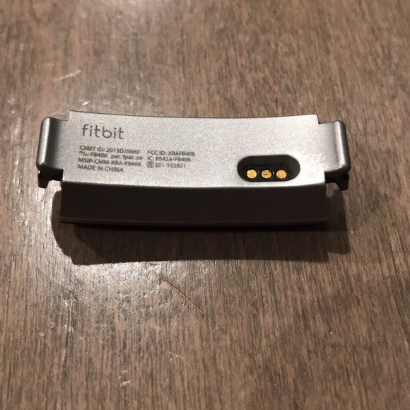 2016 Fitbit Alta - Picture 2 of 2